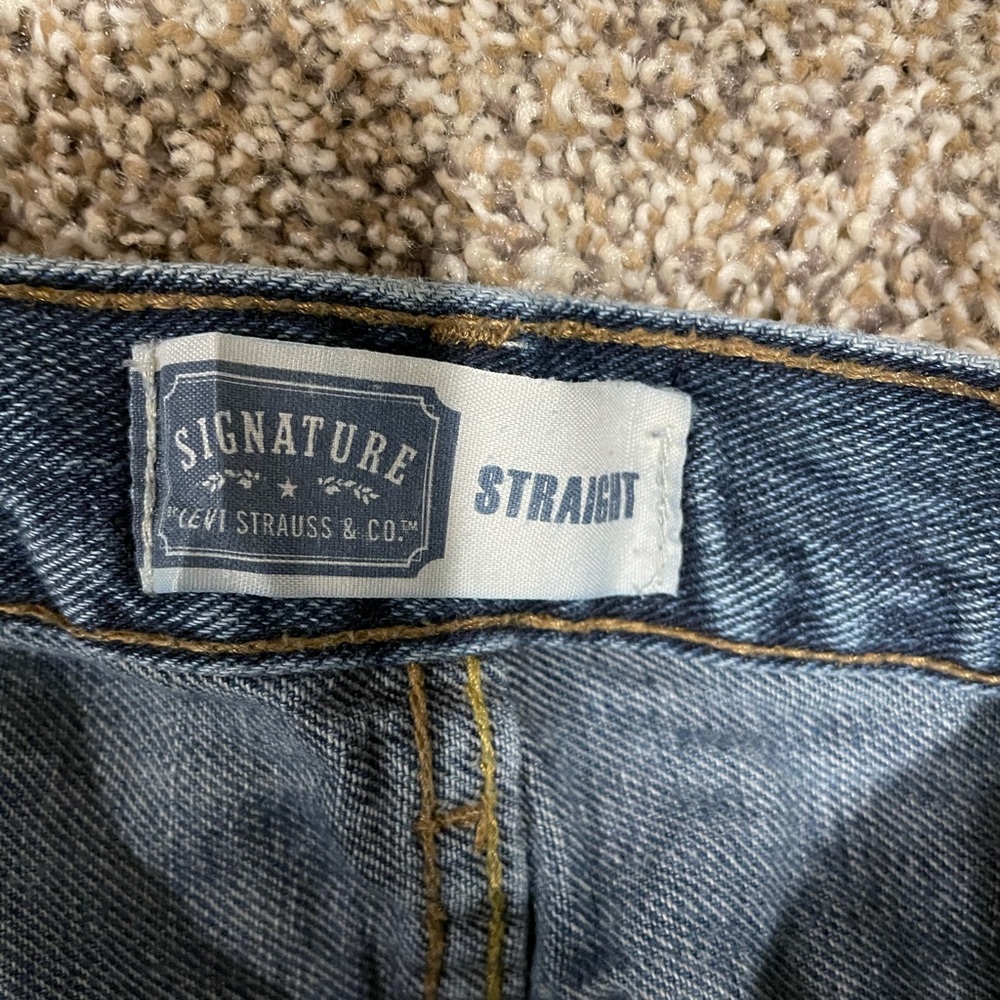 Levi’s Signature Straight Jeans - Picture 3 of 4